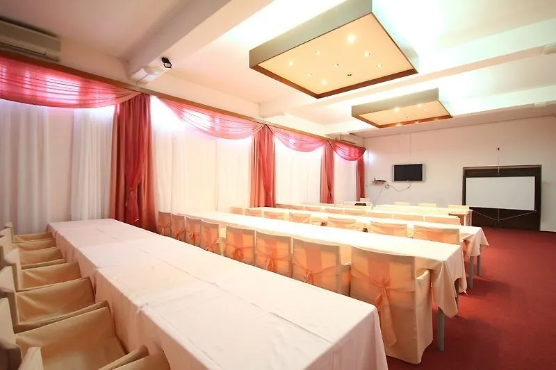 Hotel 풀라