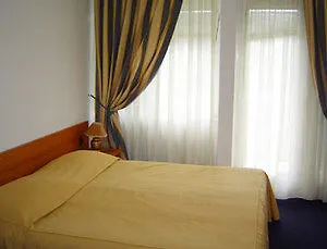 Hotel Πούλα